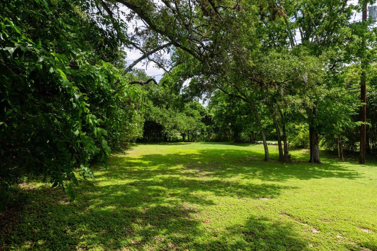 Manchaca Bear Creek Cottage מראה חיצוני תמונה