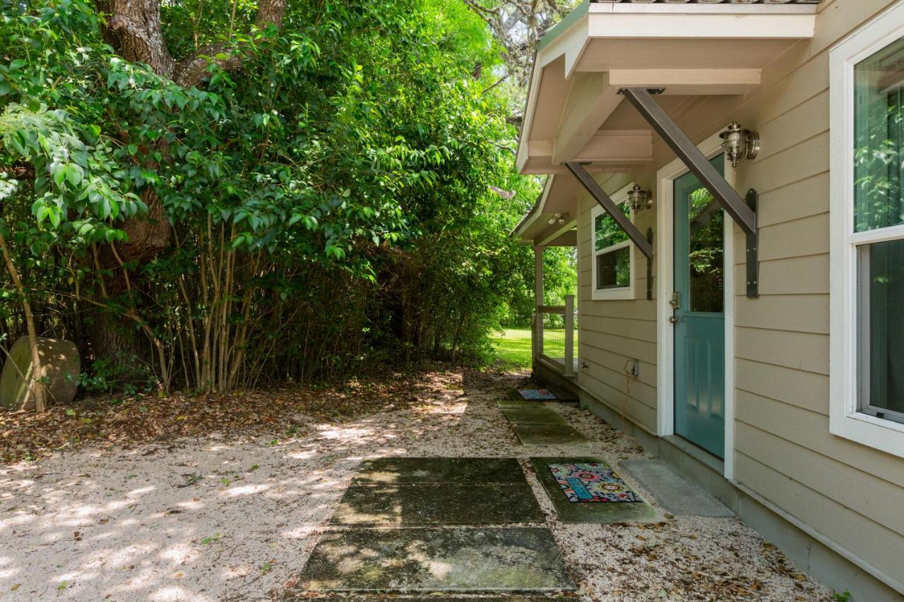 Manchaca Bear Creek Cottage מראה חיצוני תמונה