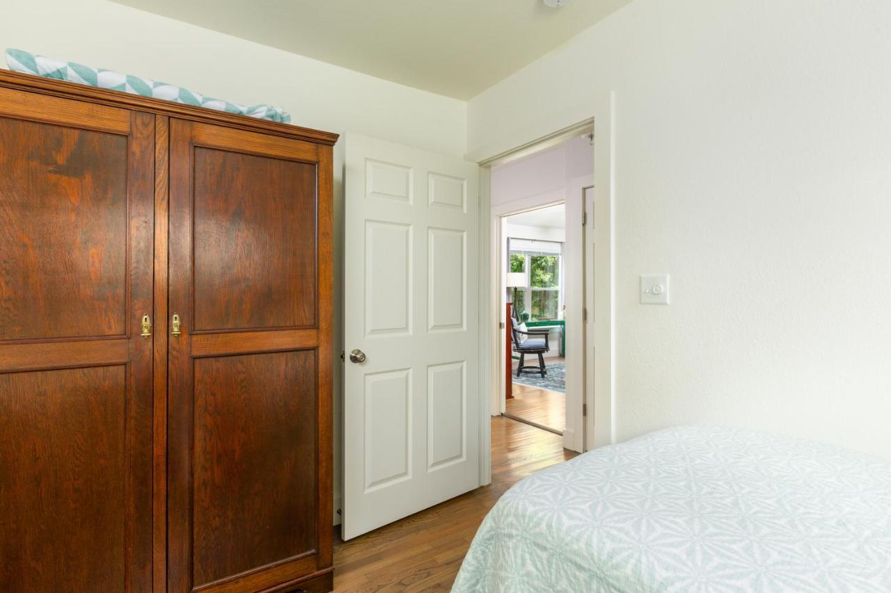 Manchaca Bear Creek Cottage מראה חיצוני תמונה